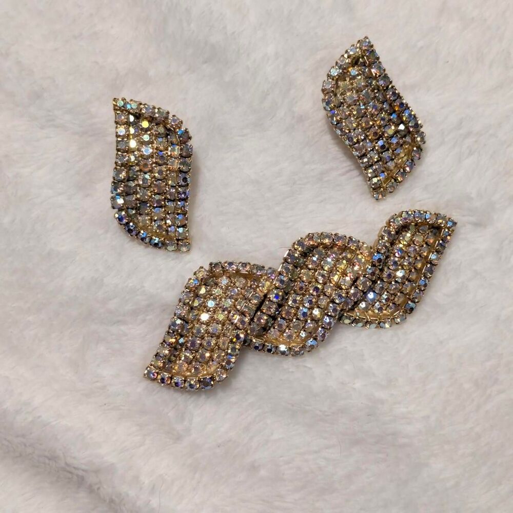 Vintage Gold Aurora Borealis Rhinestone Wave Brooch & Clip-On Earring Set Retro - Picture 2 of 7